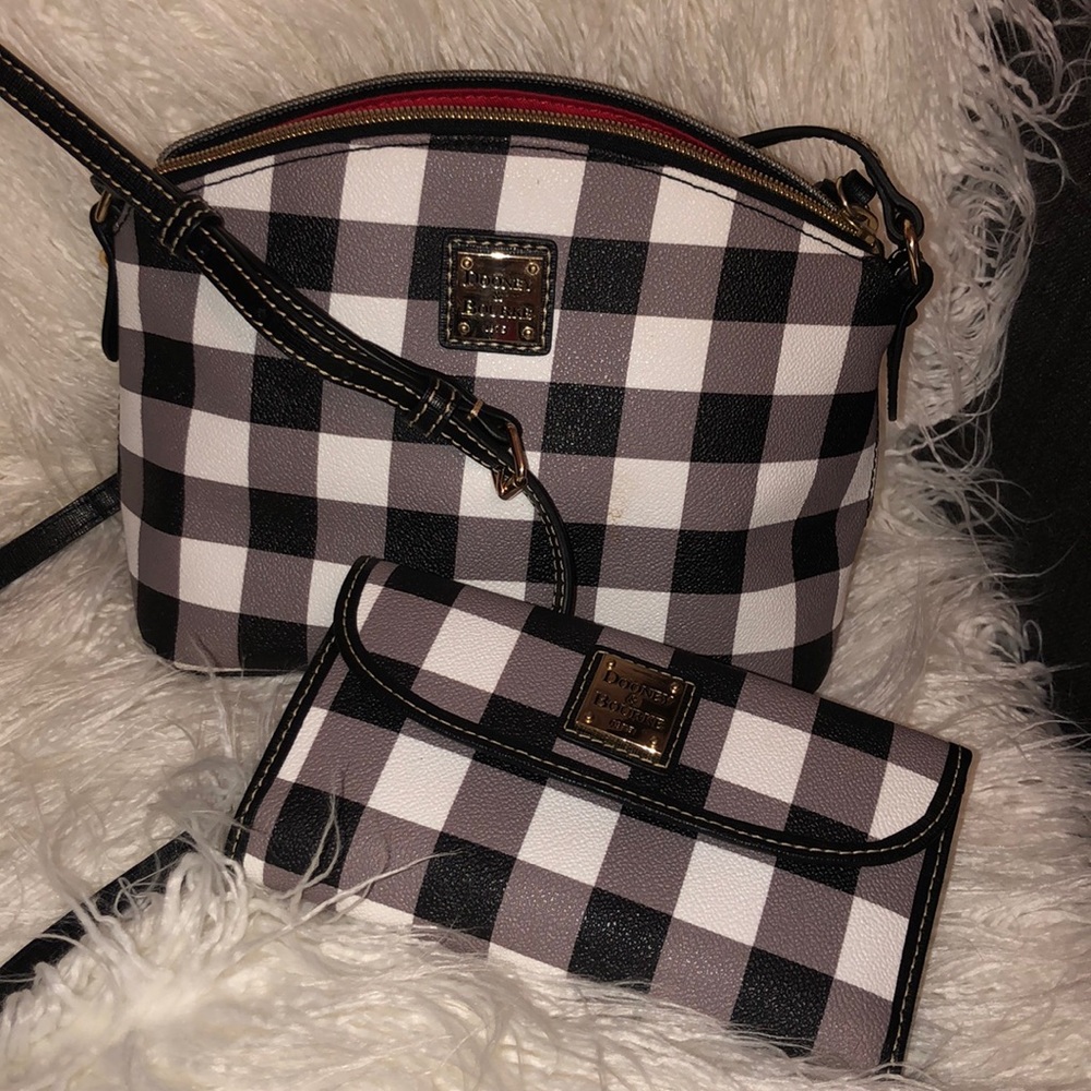 Dooney & Bourke crossbody & matching wallet